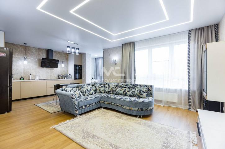 4-комн квартира Трофимова ул, 10