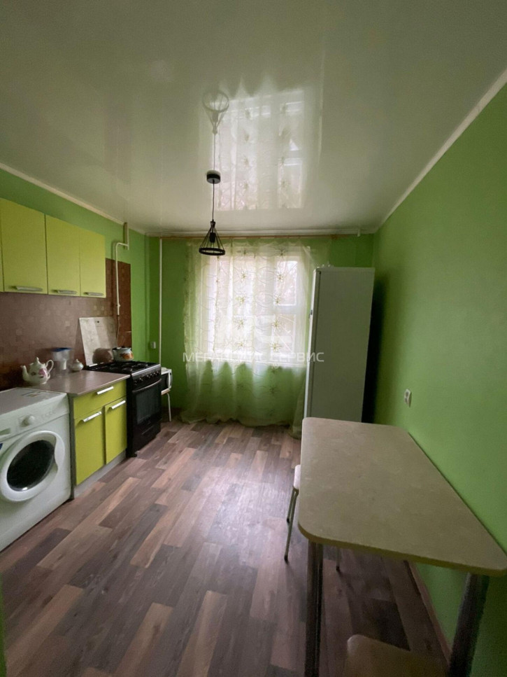 2-комн квартира Победы ул, 58