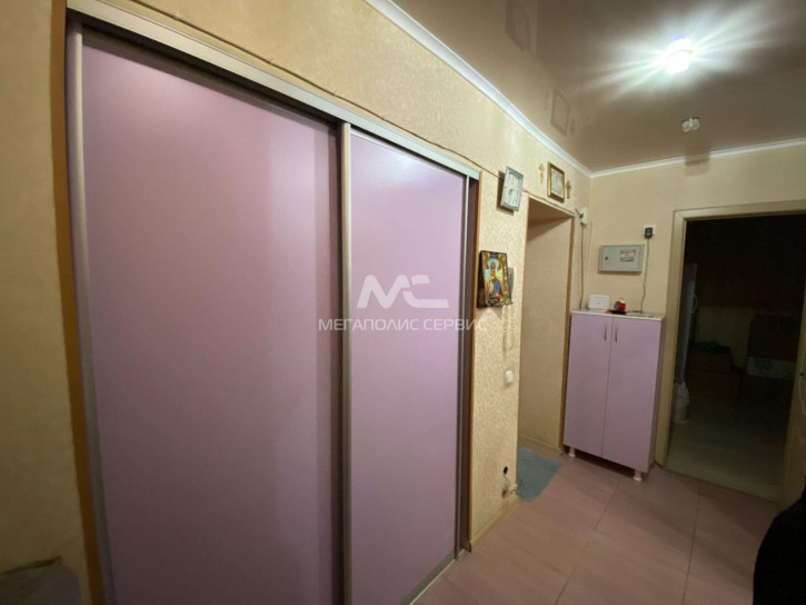 2-комн квартира 6-й мкр, Химиков ул, 8