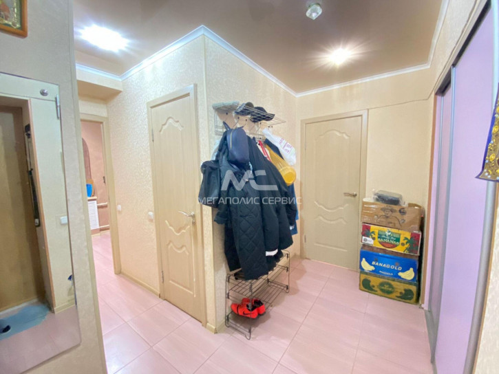 2-комн квартира 6-й мкр, Химиков ул, 8
