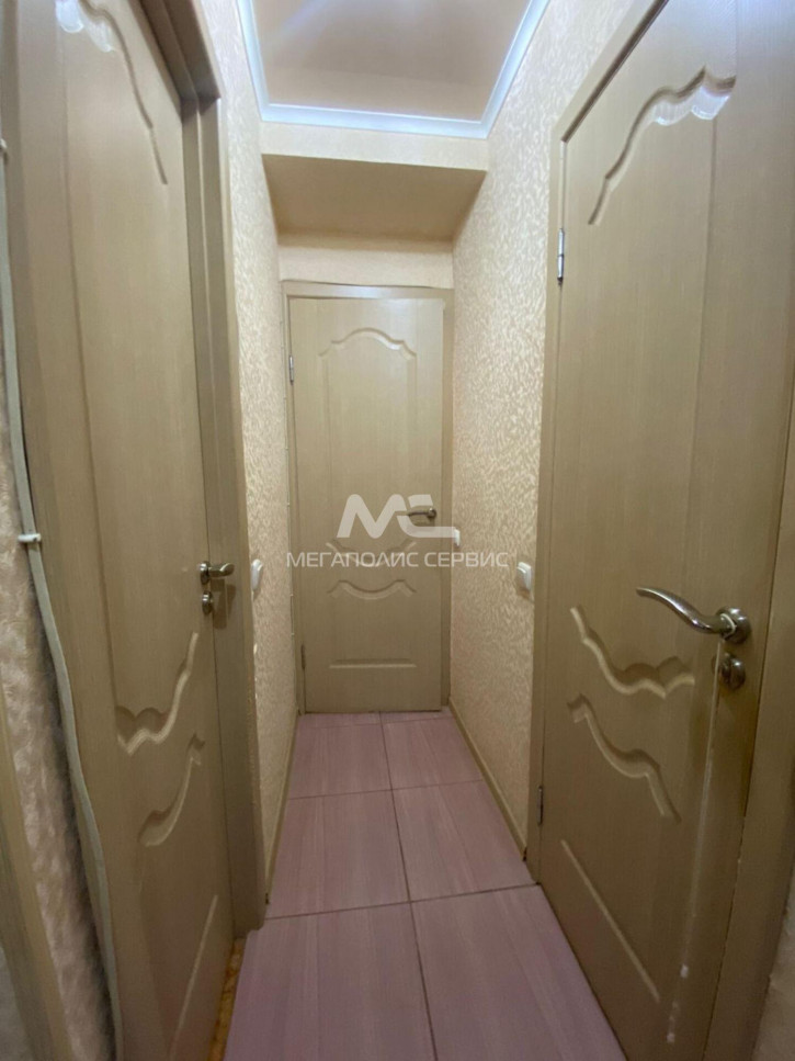 2-комн квартира 6-й мкр, Химиков ул, 8