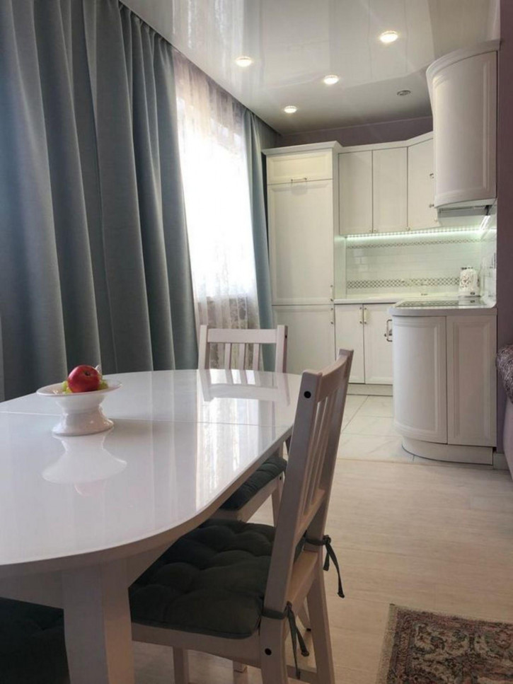 3-комн квартира ул. Степная,60