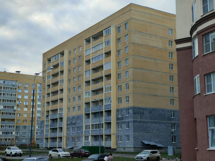 2-комн квартира Ладожская ул, 145