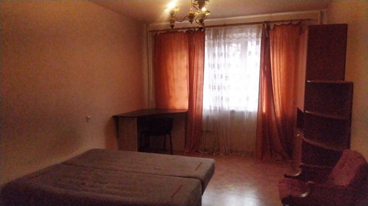 2-комн квартира Артамонова ул., 34/4