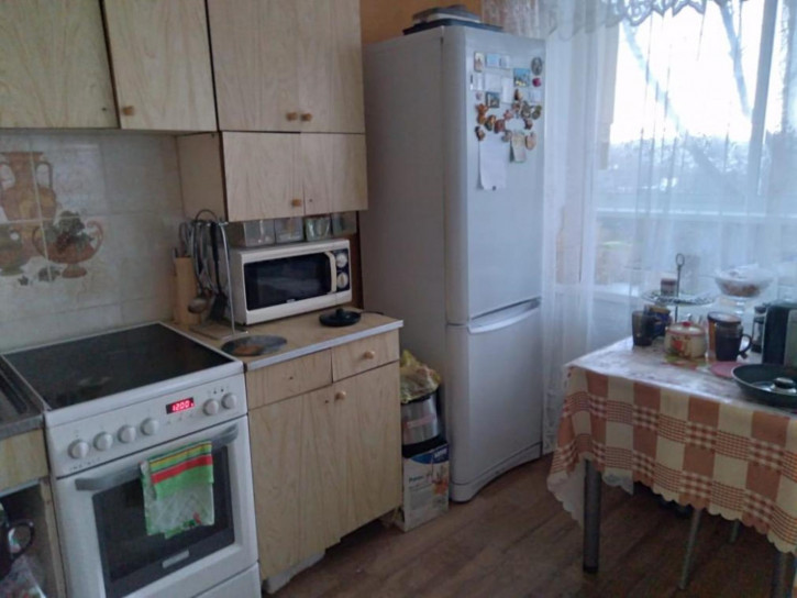 1-комн квартира Братское шоссе, 11