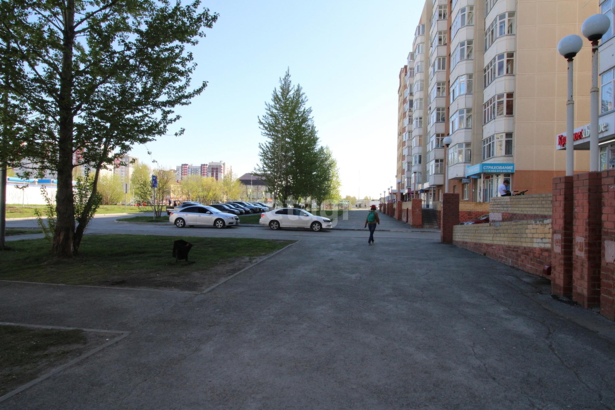 Купить торговое помещение за 17 500 000 рублей на Широтная 171к.5