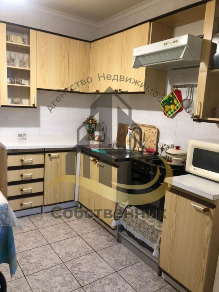 2-комн квартира Космос мкр, 1Б