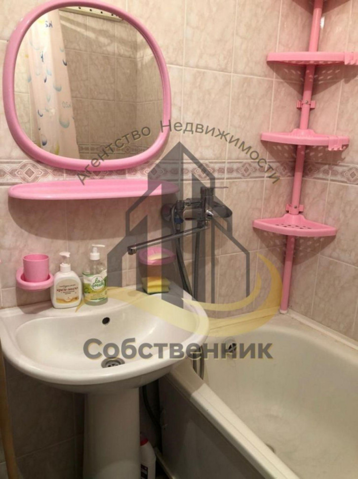 2-комн квартира Космос мкр, 1Б