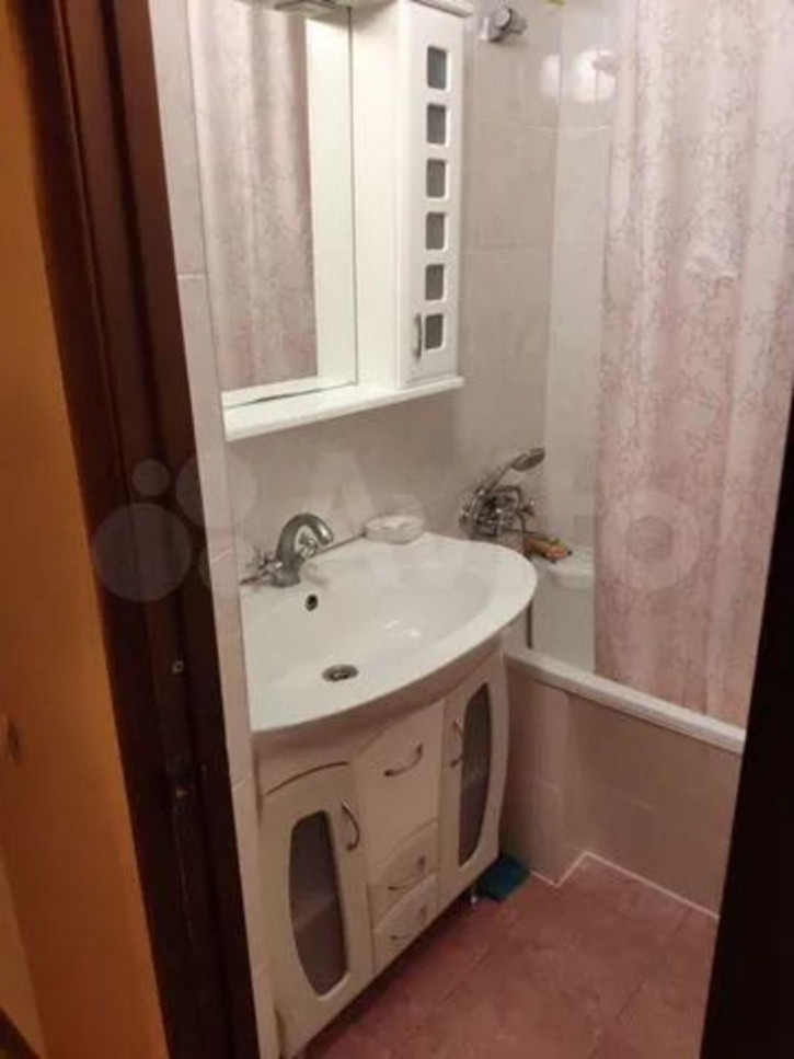 3-комн квартира Доваторцев ул, 73/1