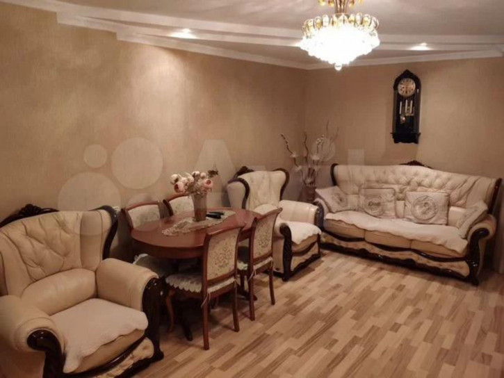 3-комн квартира Доваторцев ул, 73/1
