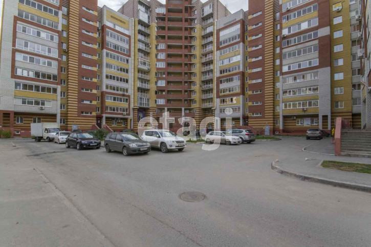 3-комн квартира Прокопия Артамонова, 9