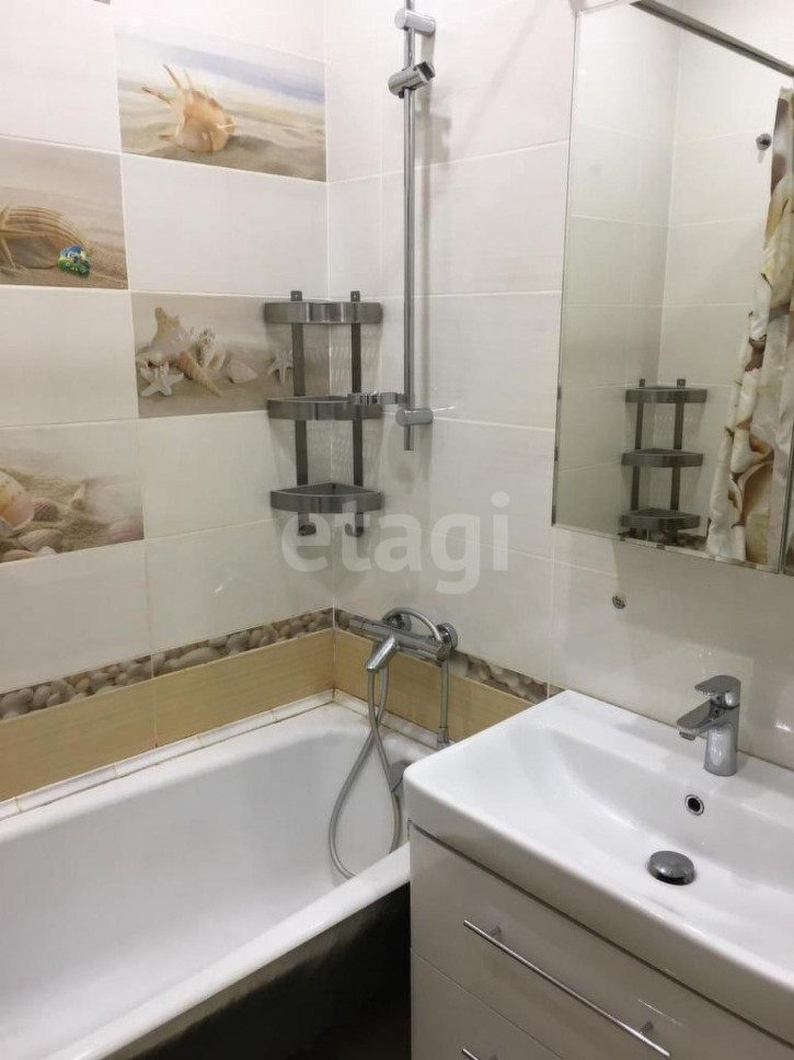 3-комн квартира Циолковского, 57