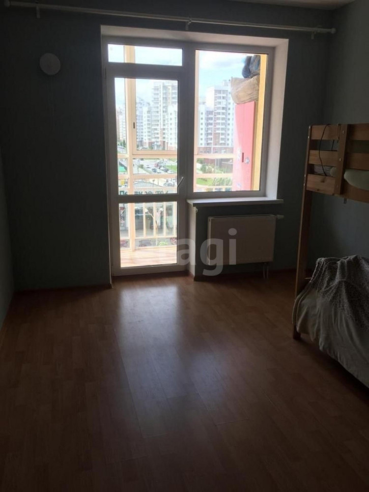 3-комн квартира Циолковского, 57