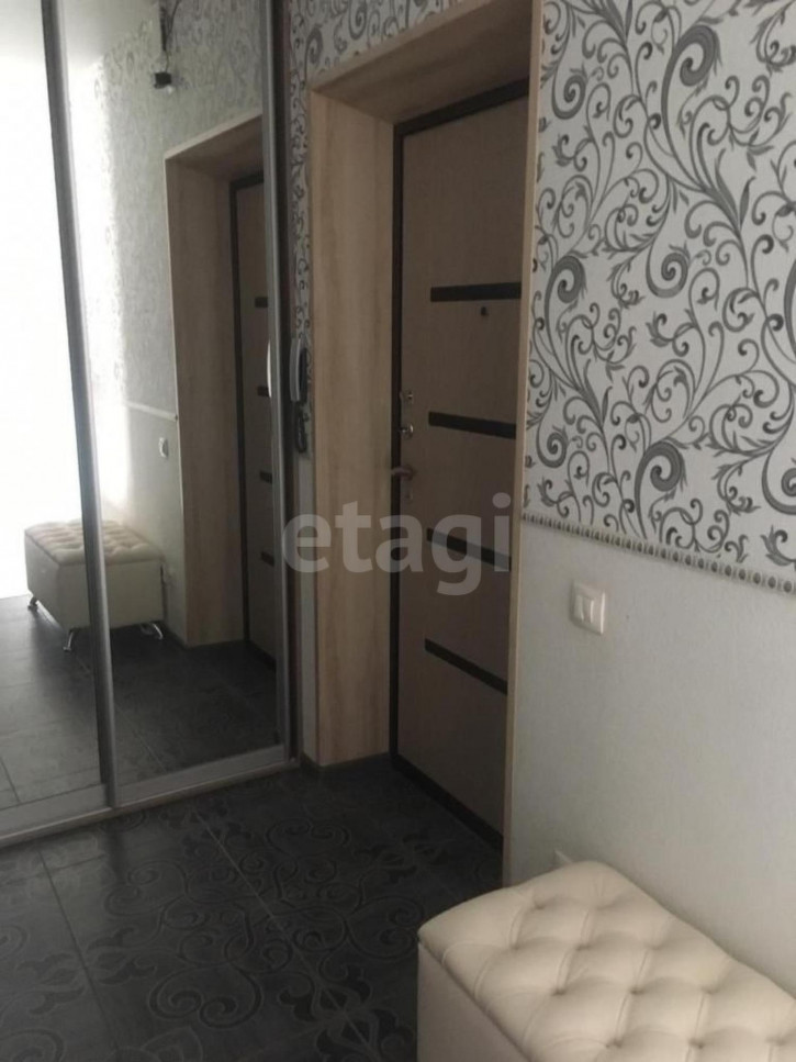 3-комн квартира Циолковского, 57