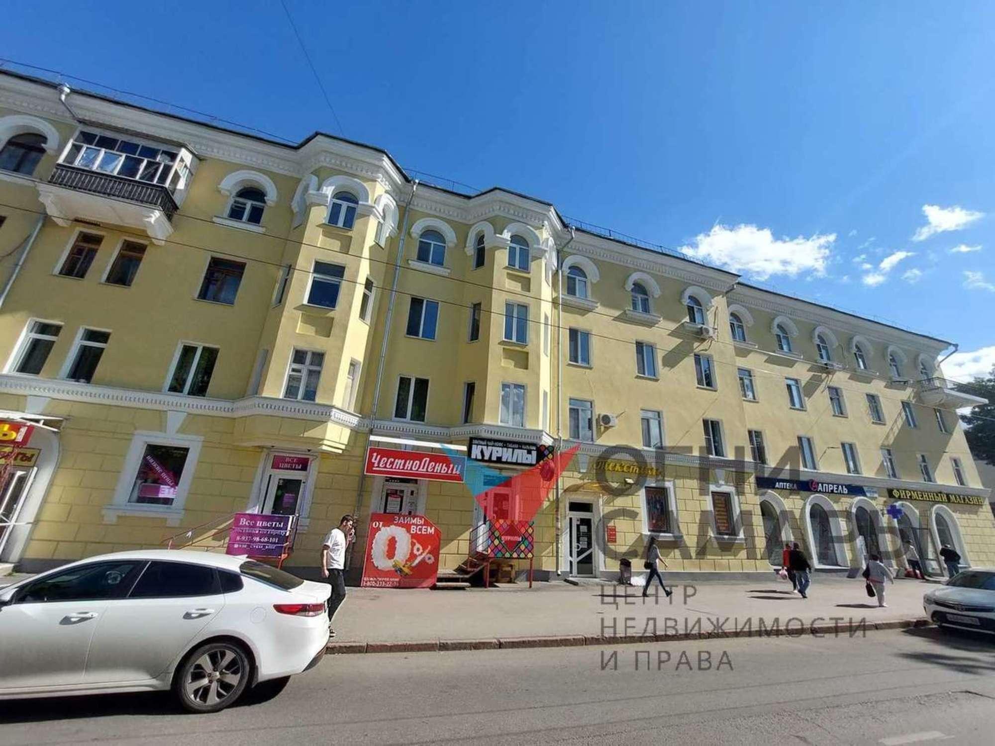 Сдать торговое помещение за 110 000 рублей на Металлургов проспект, 81