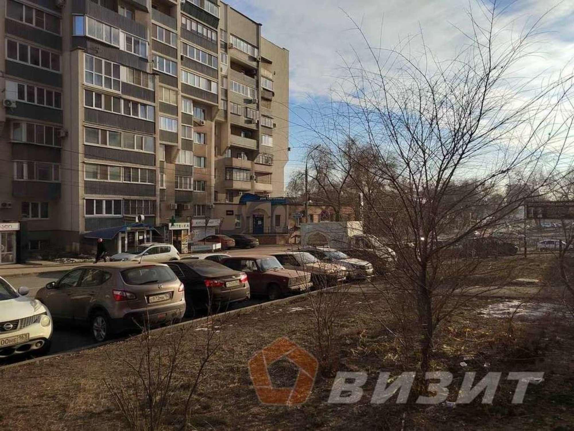Купить торговое помещение за 4 900 000 рублей на Дыбенко улица, 120