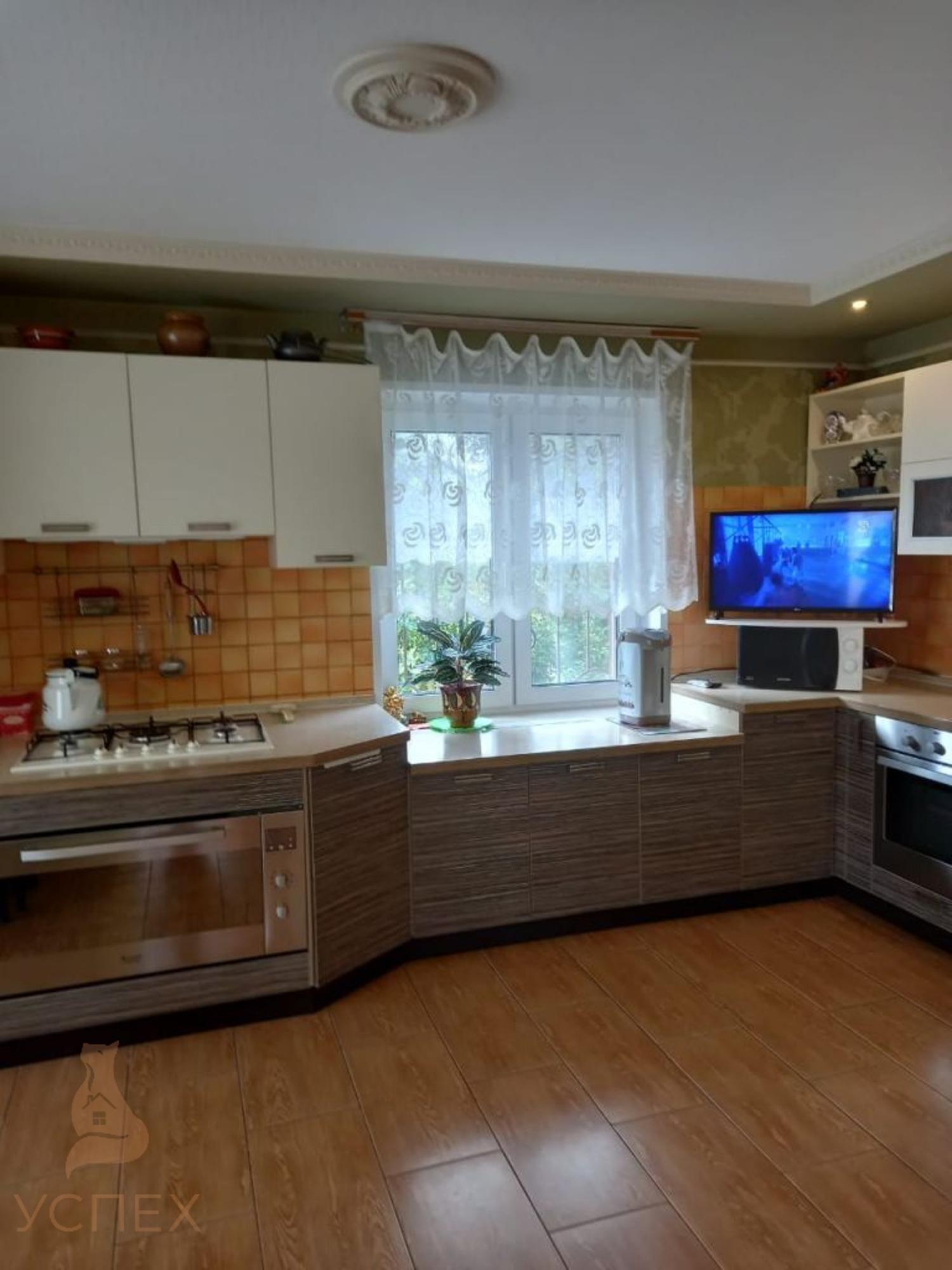 Купить дачу, дом, коттедж за 25 000 000 рублей на Колхозная