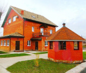 коттедж 300 кв м Запрудная, 10А,17