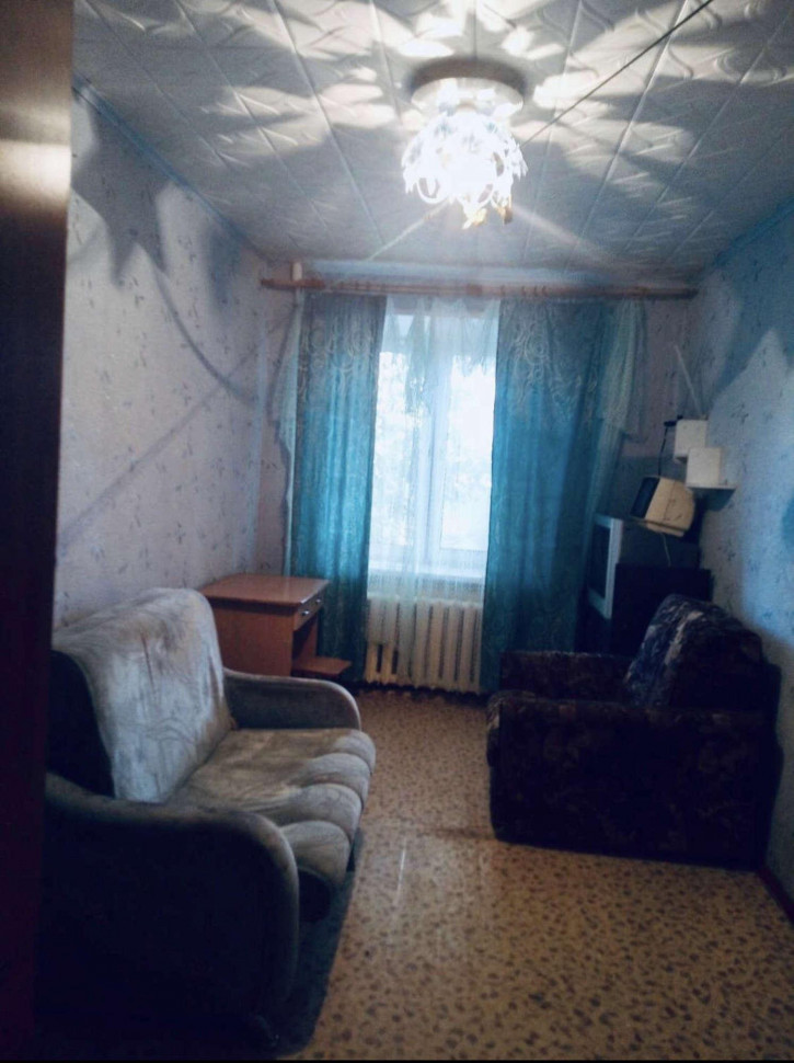 Комната Красных Коммунаров улица, 20