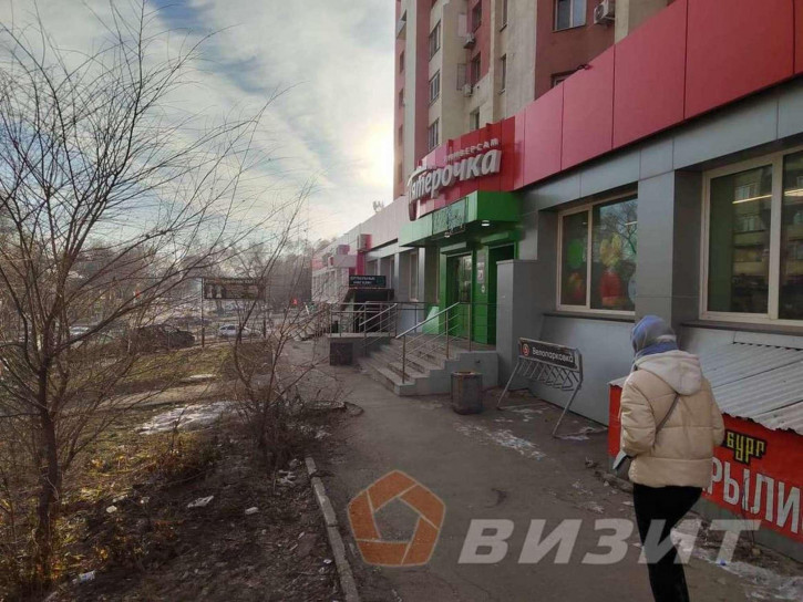 Торговое помещение Дыбенко улица, 120
