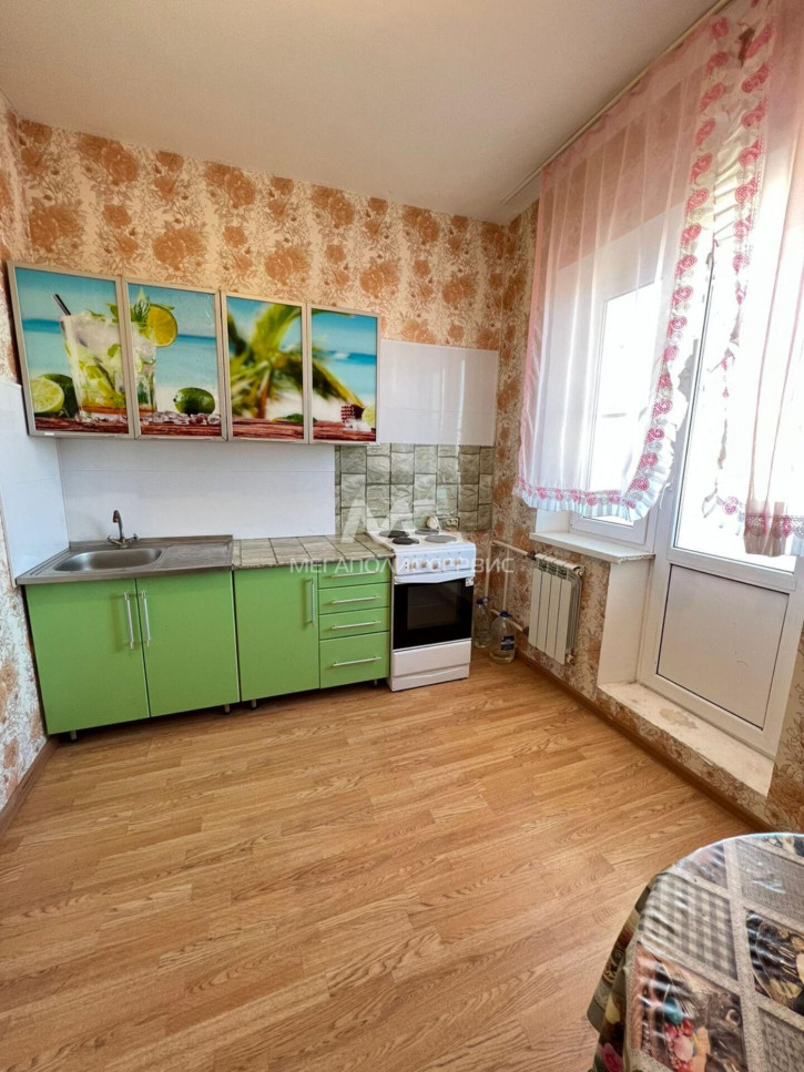 1-комн квартира Бориса Алексеева ул, 20