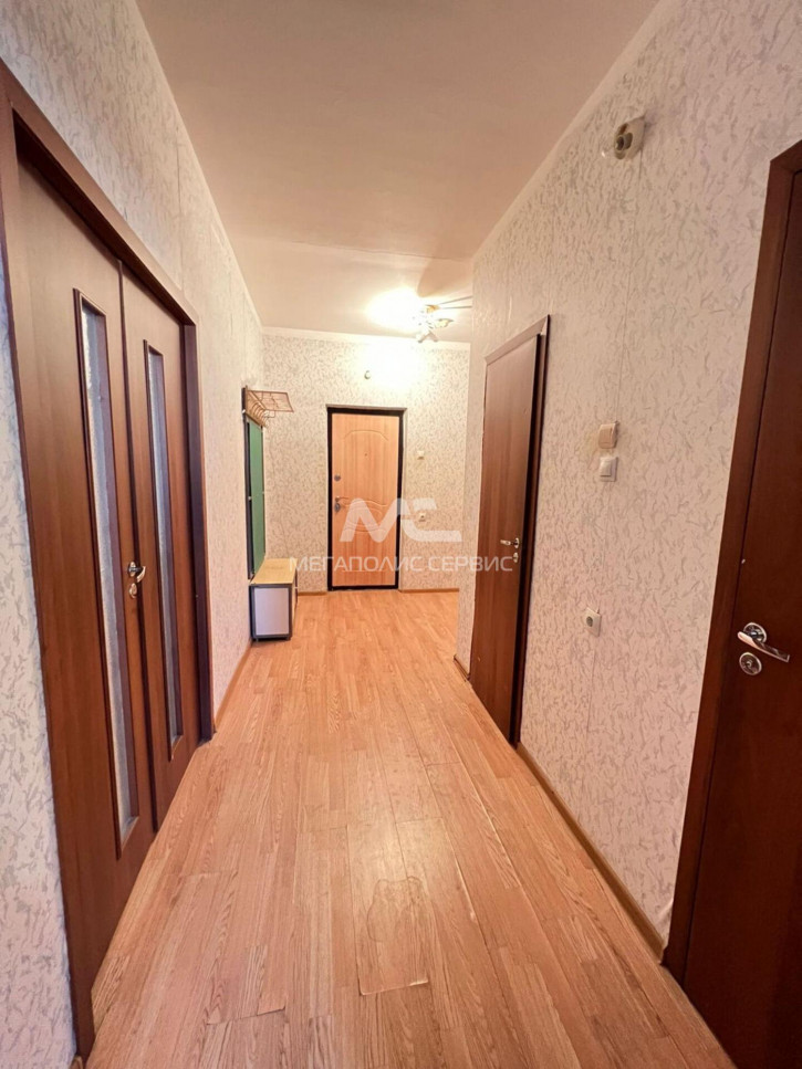 1-комн квартира Бориса Алексеева ул, 20