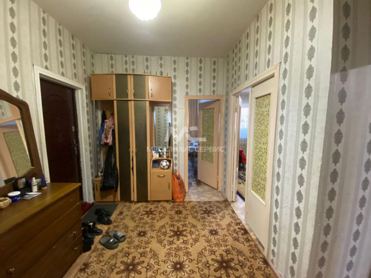 3-комн квартира Жилая ул, 8