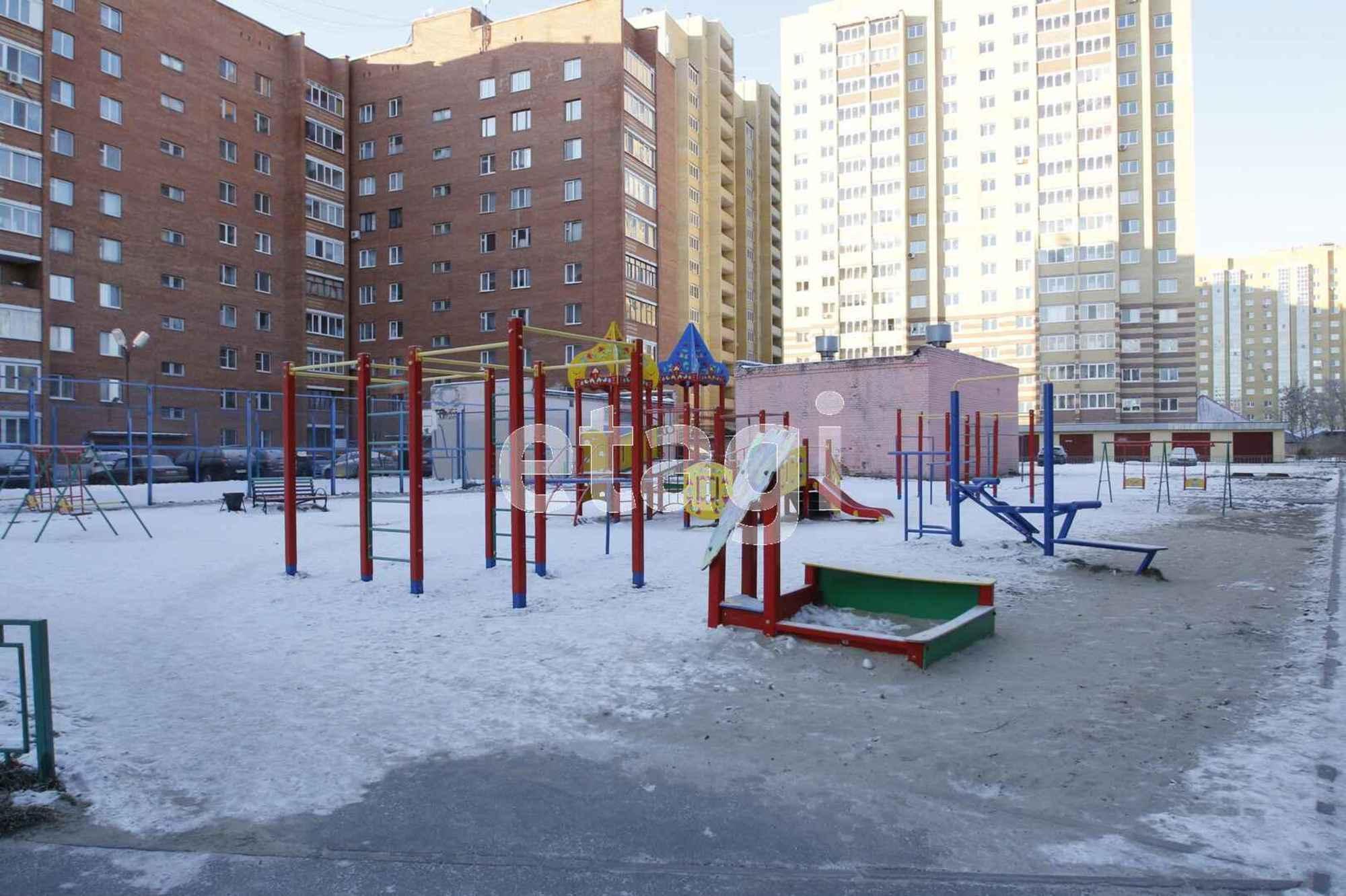 Купить квартиру за 8 000 000 рублей на 9 января, 164/2