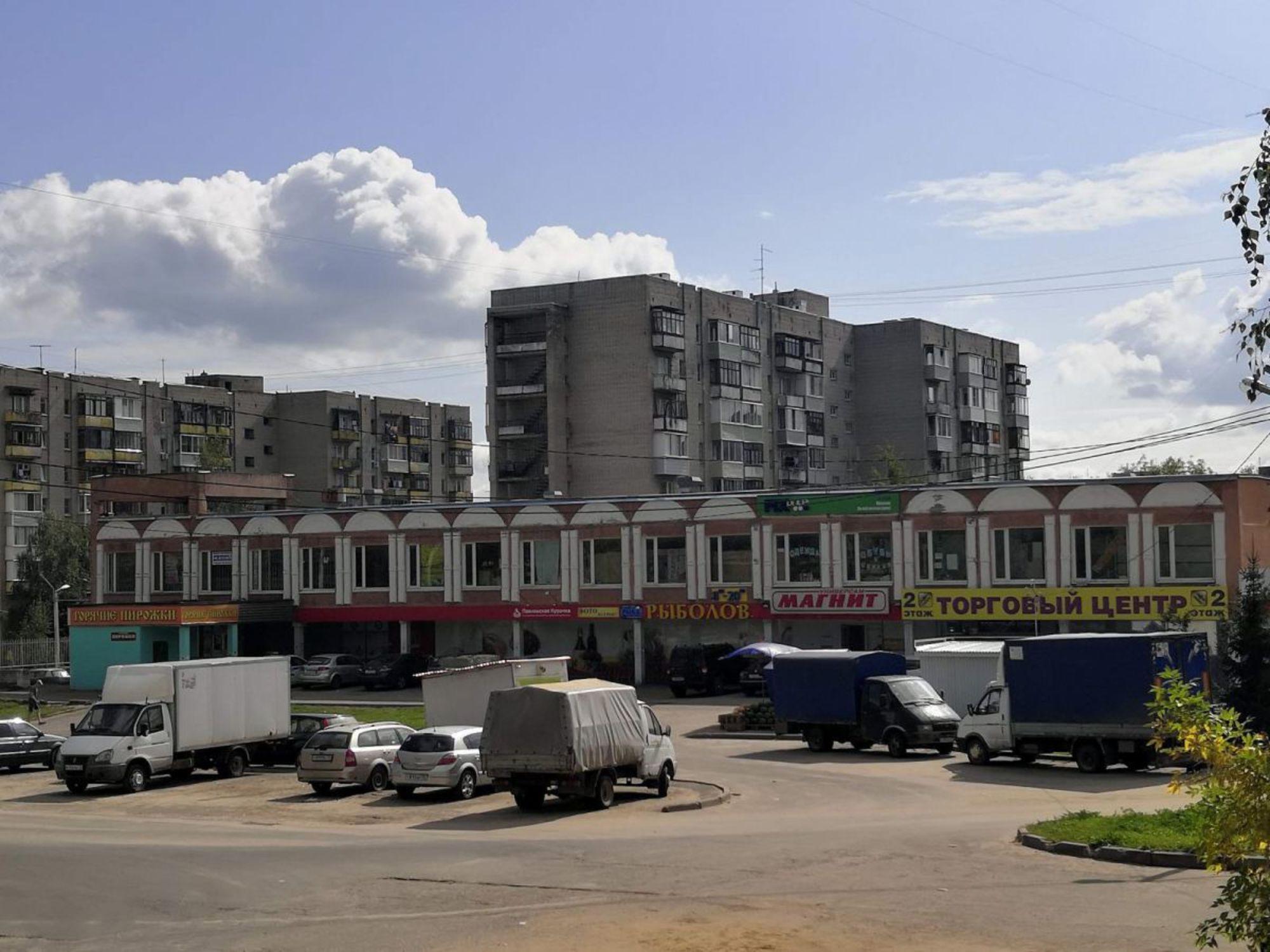 Сдать торговое помещение за 400 000 рублей на Верхняя Дуброва ул, 26