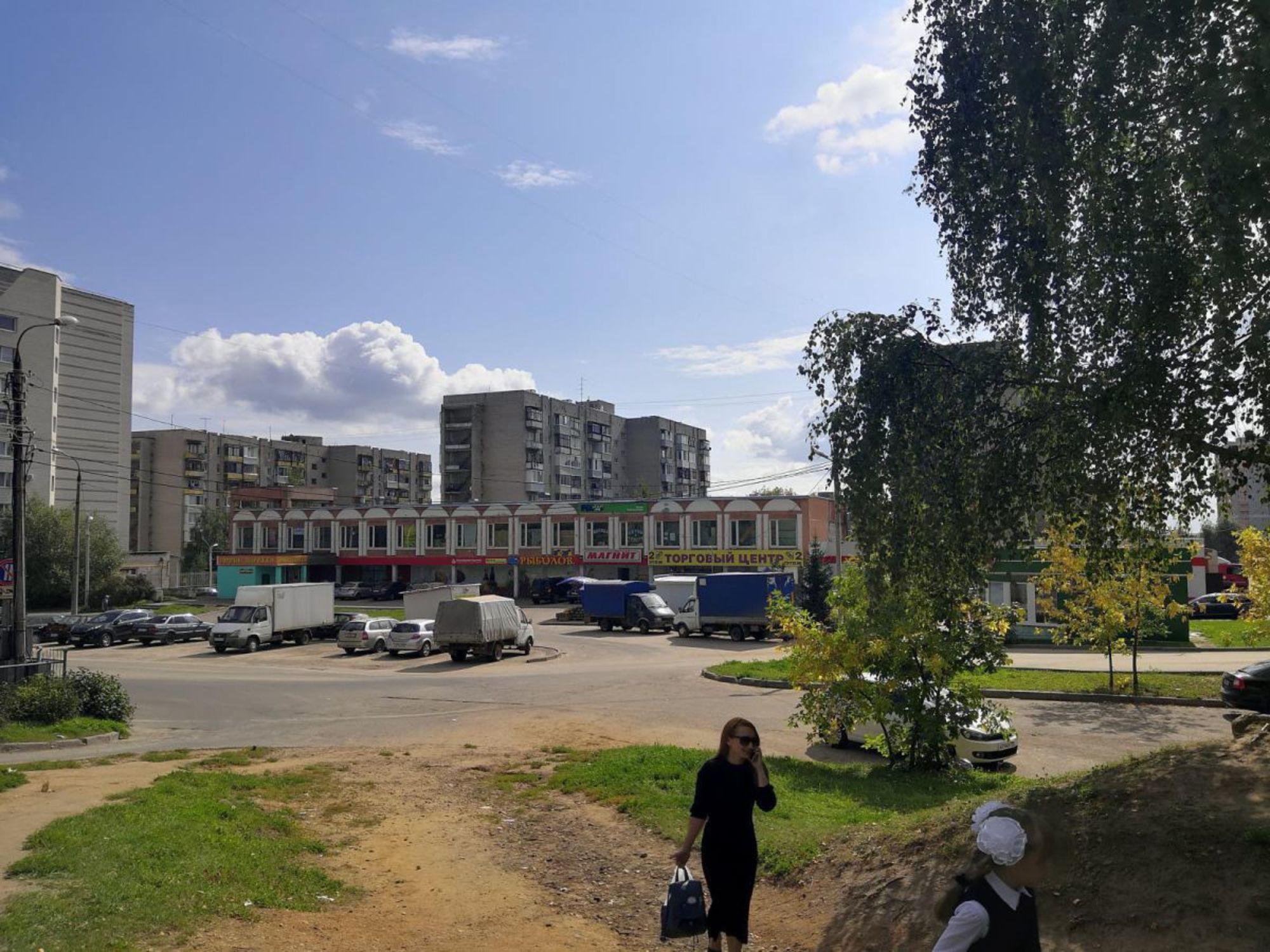 Сдать торговое помещение за 400 000 рублей на Верхняя Дуброва ул, 26