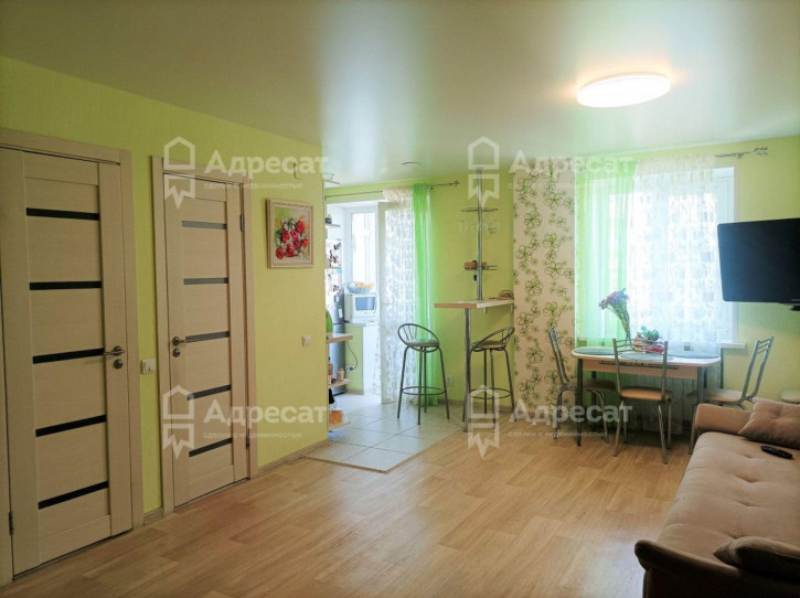 4-комн квартира ул. Грамши,  д.45
