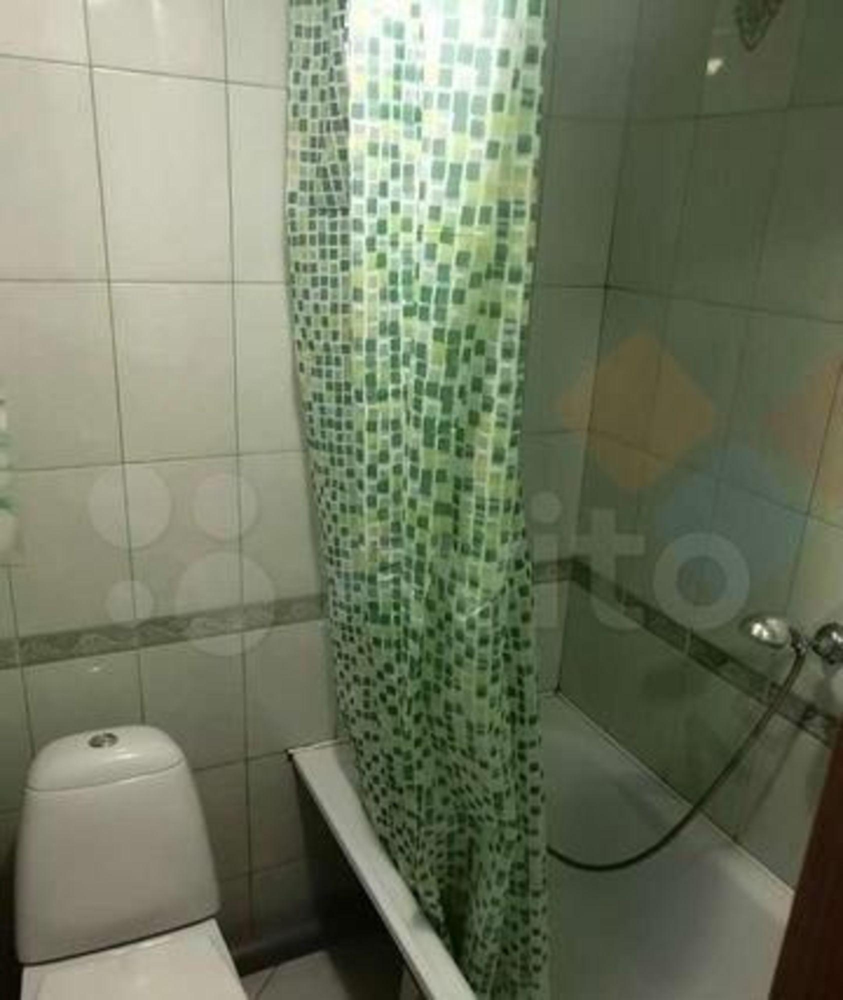 Сдать дачу, дом, коттедж за 15 000 рублей на Гаврилова ул, 67