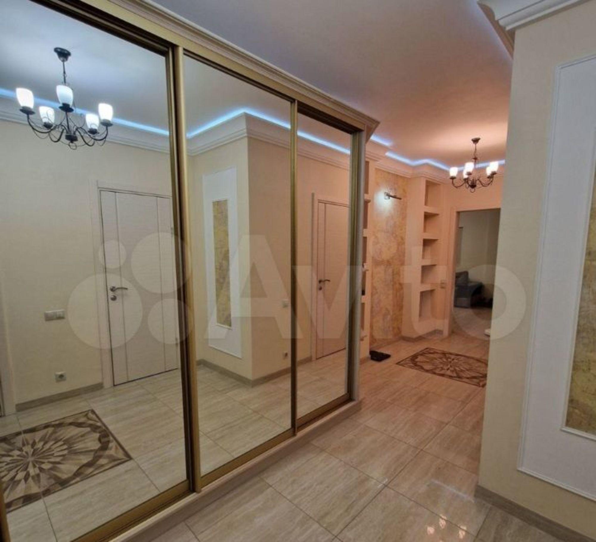 Купить квартиру за 8 000 000 рублей на Кирова ул, 26