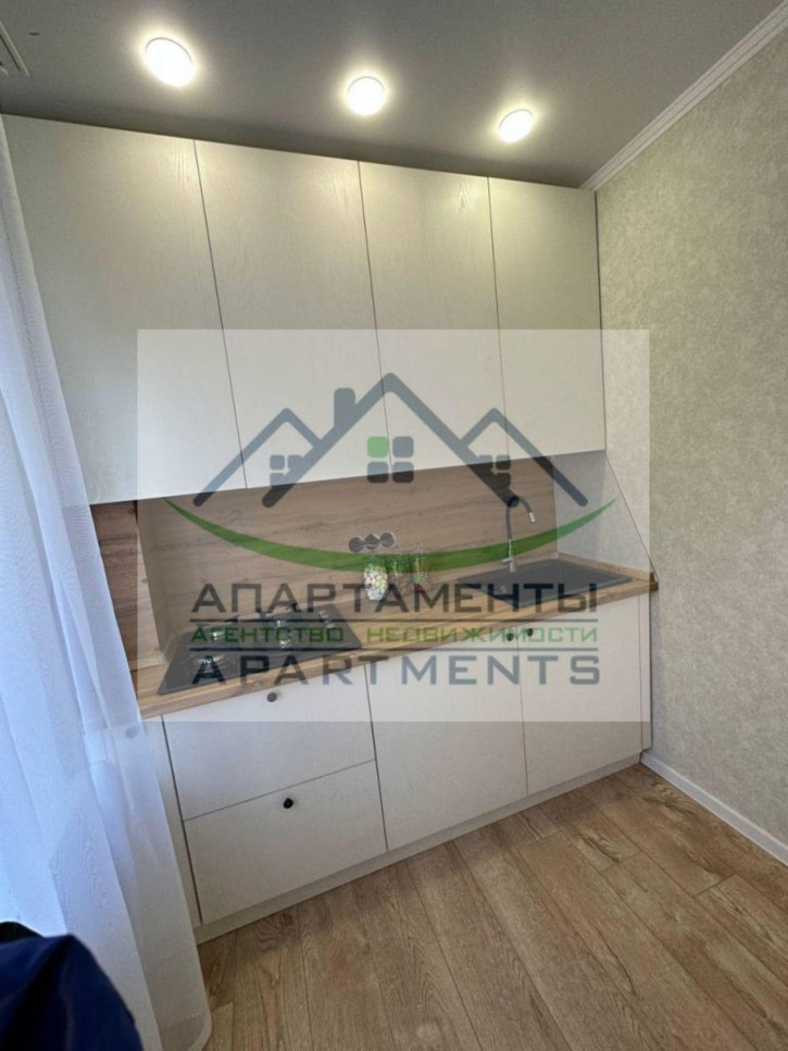 2-комн квартира Аллея Строителей ул, 8