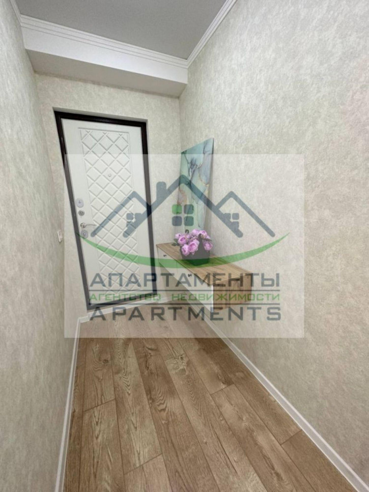 2-комн квартира Аллея Строителей ул, 8
