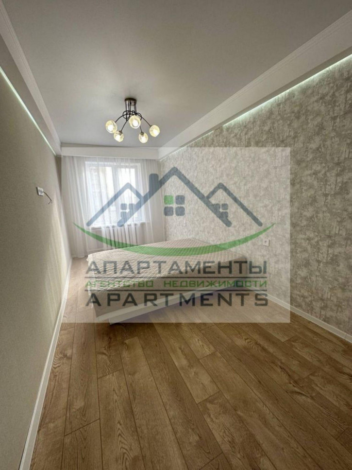 2-комн квартира Аллея Строителей ул, 8