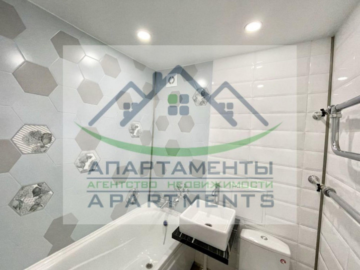 2-комн квартира Московская ул, 80