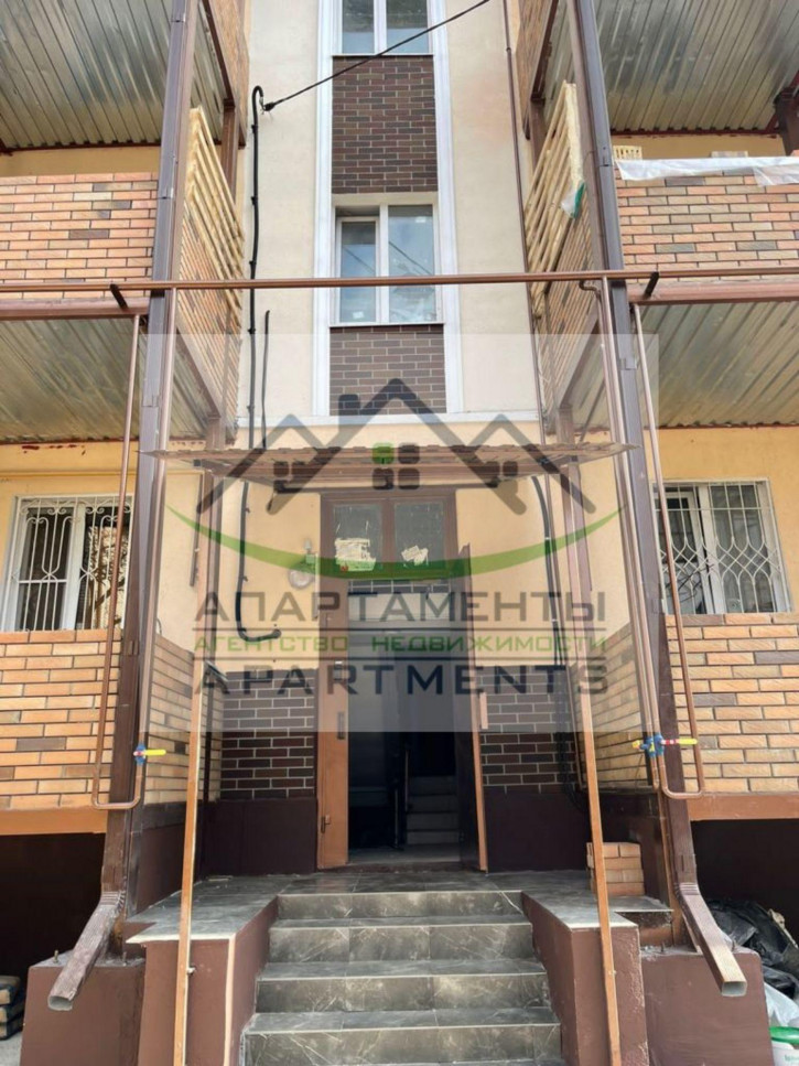 3-комн квартира Калинина пр-кт, 27к1