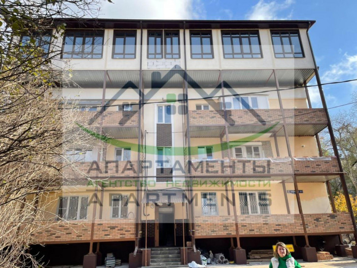 3-комн квартира Калинина пр-кт, 27к1