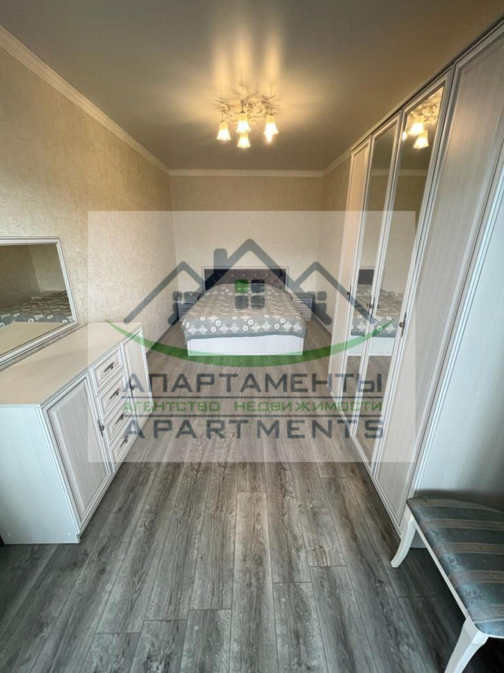 3-комн квартира Калинина пр-кт