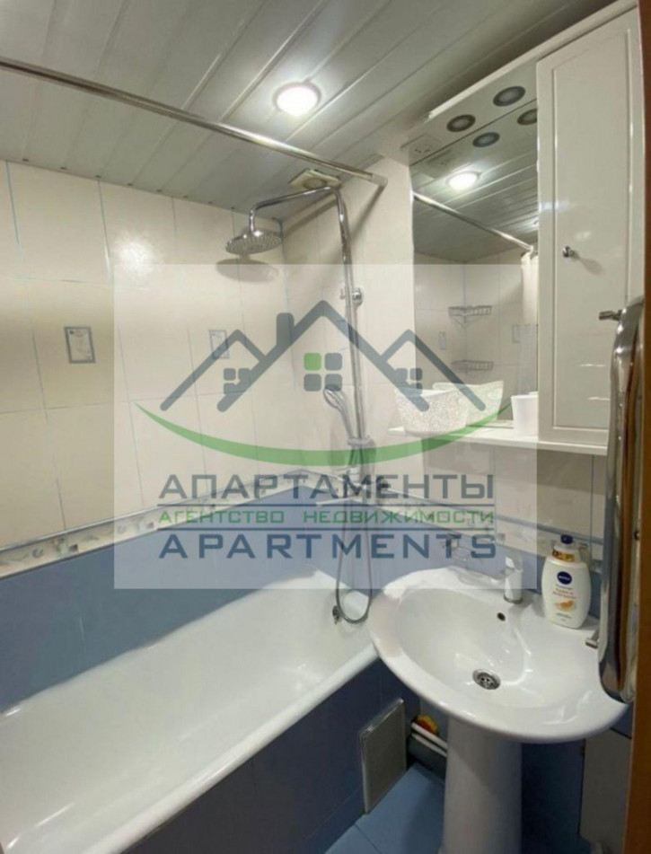 3-комн квартира Нежнова ул, 56к3