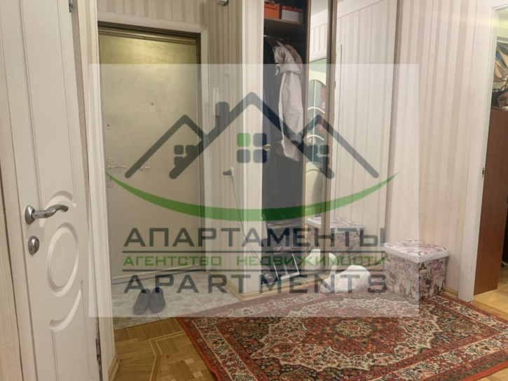 3-комн квартира Жмакина ул