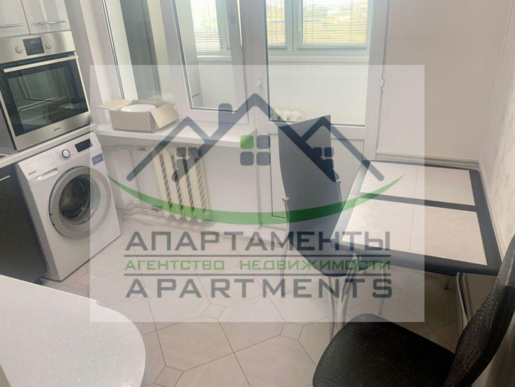 1-комн квартира Азербайджанская ул, 17
