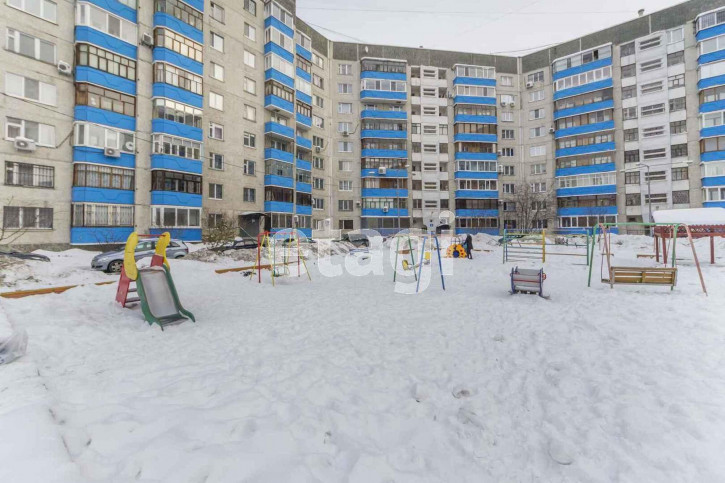 2-комн квартира Моторостроителей, 2/2