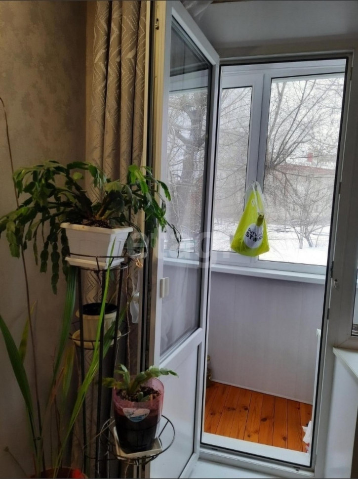 2-комн квартира Широтная, 21а