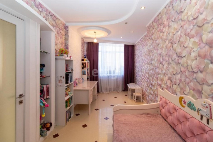 2-комн квартира Малыгина, 49/2