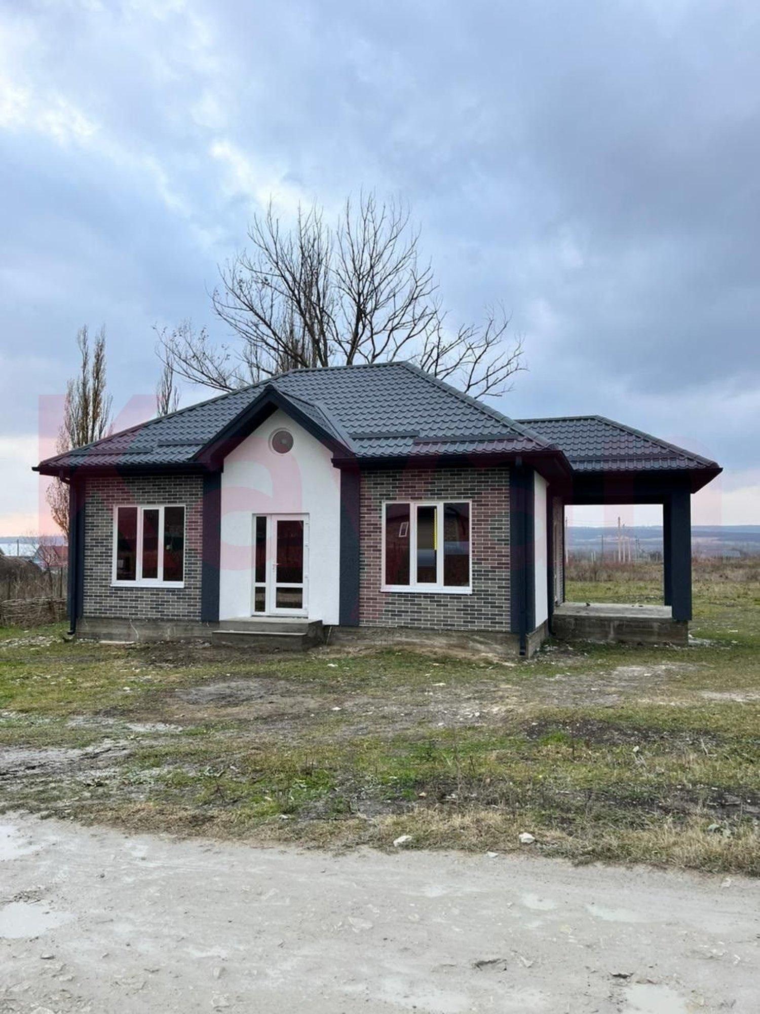 Купить дачу, дом, коттедж за 8 600 000 рублей на Чкалова ул.