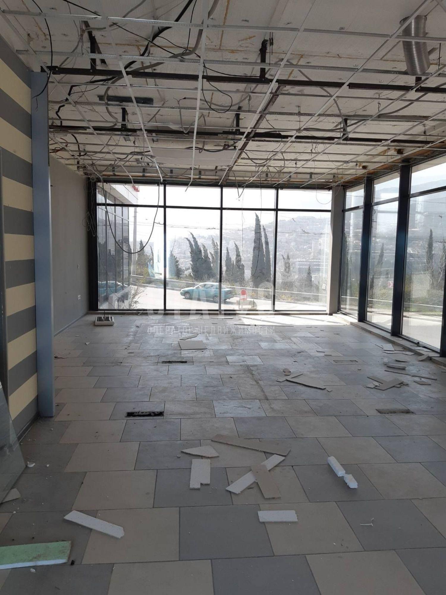 Сдать офис, помещение под офис за 91 200 рублей на Южнобережное ш, 1д