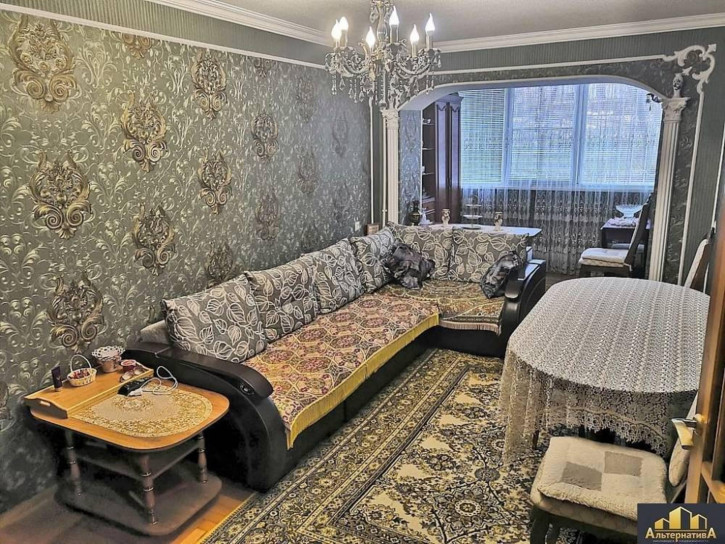 3-комн квартира Широкая ул.