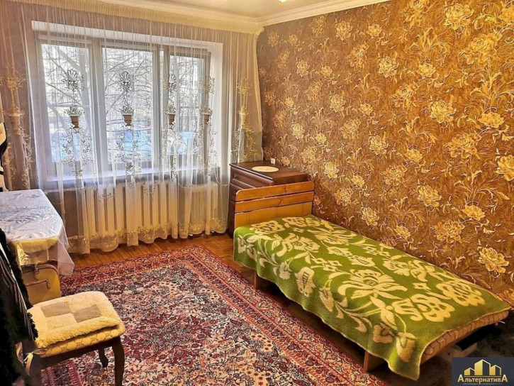 3-комн квартира Широкая ул.